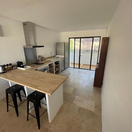 Design T3 Vue Mer Et Montagne 2 Chambres 3Mn De La Plage Fibre Clim Saint-Mandrier-sur-Mer Luaran gambar