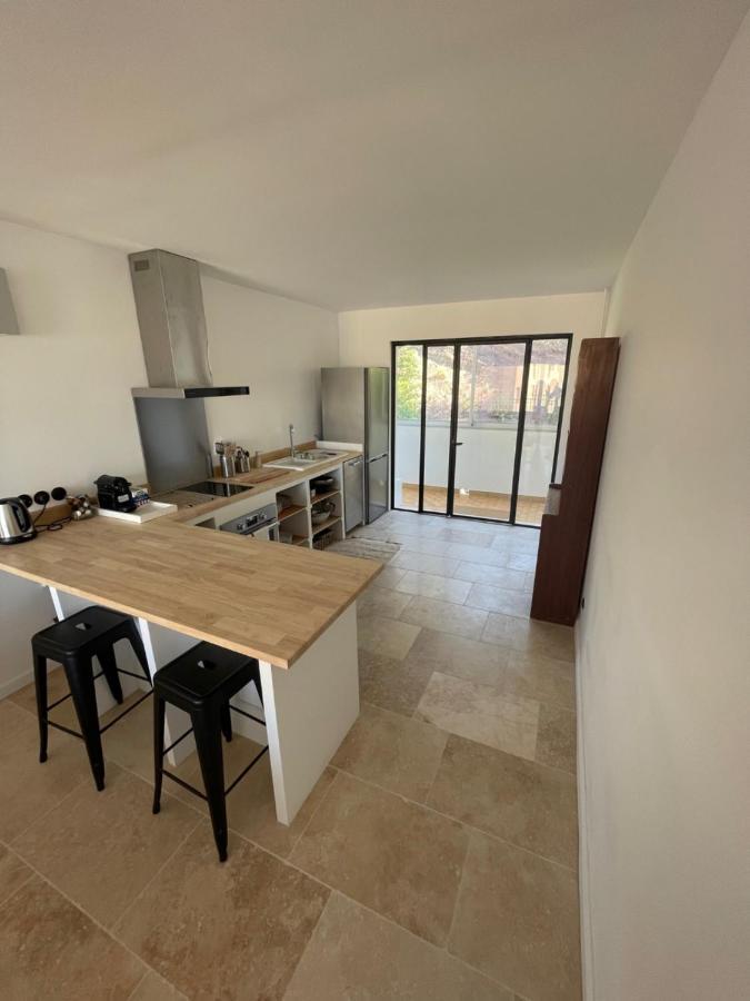 Design T3 Vue Mer Et Montagne 2 Chambres 3Mn De La Plage Fibre Clim Saint-Mandrier-sur-Mer Luaran gambar